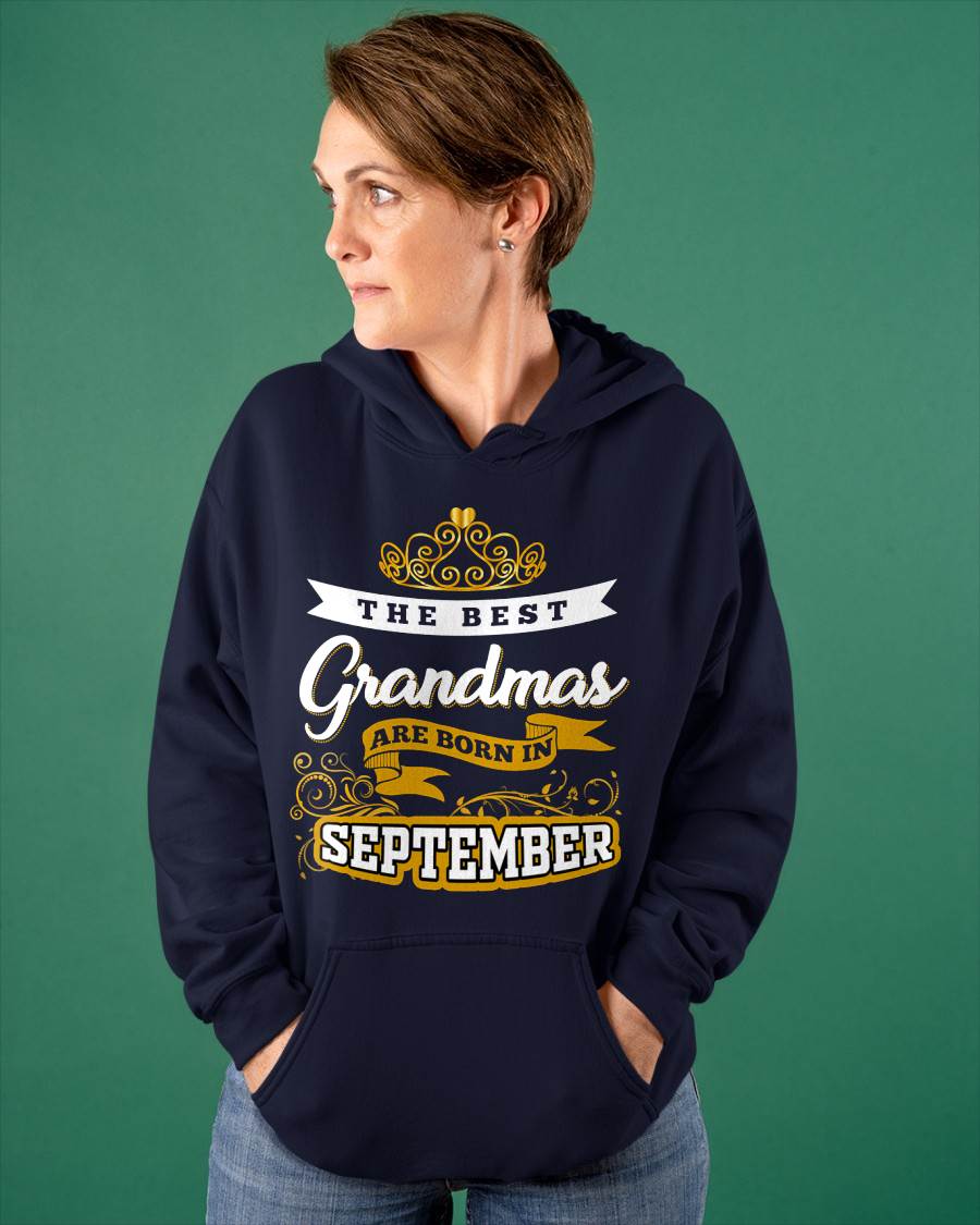 SEPTEMBER GRANDMAS ARE THE BEST - FOR WOMEN - TLEE09 (SKU2605-238-09)