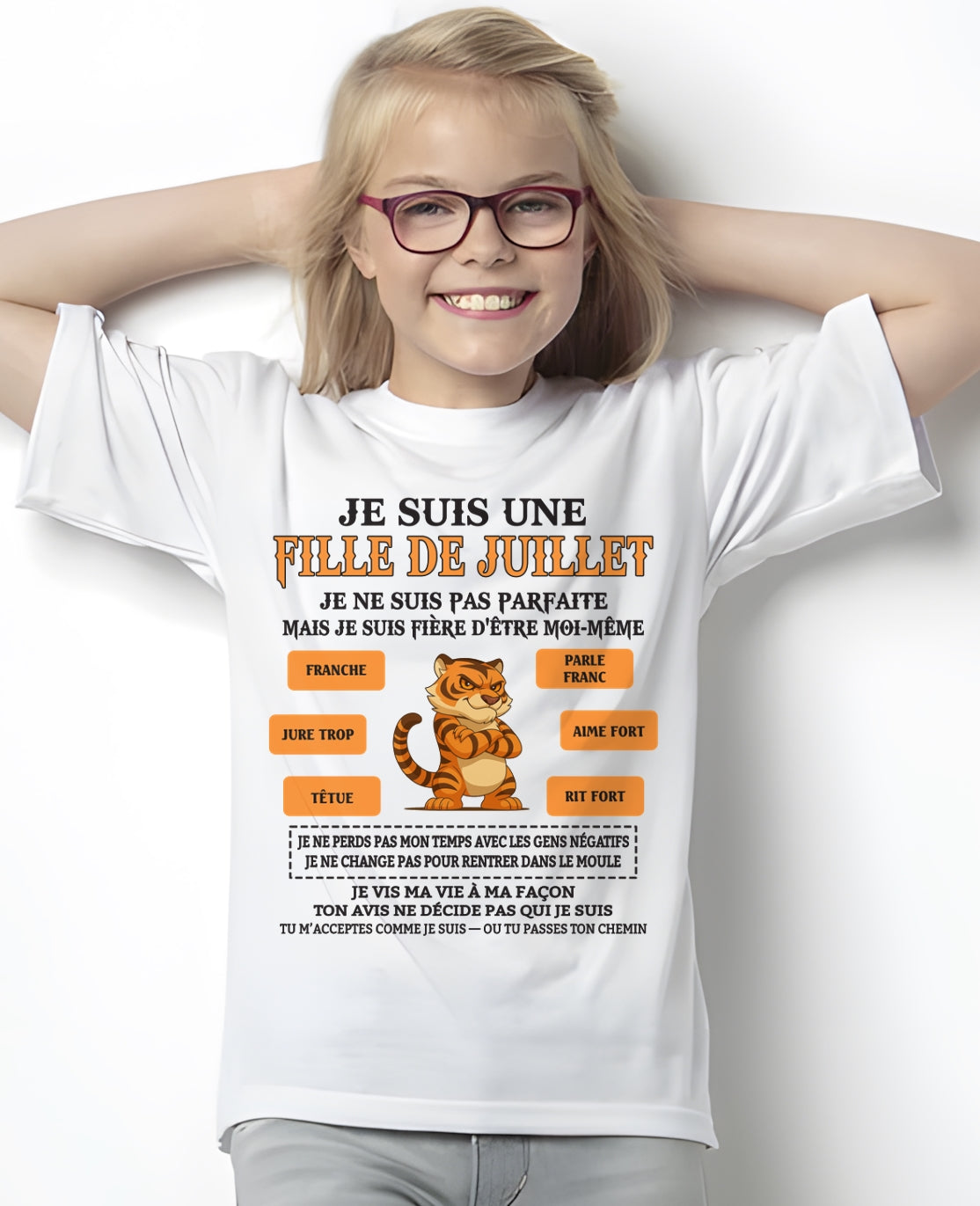 JE SUIS UNE FILLE DE JUILLET  - fma TLEE07 / fr07 (SKU26T-01240-07)