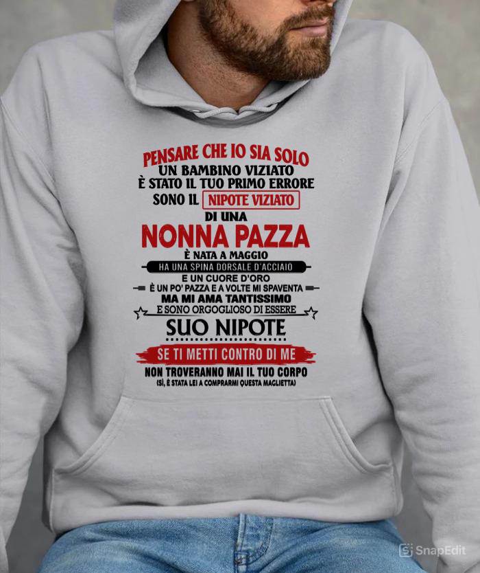 NONNA PAZZA NATA A MAGGIO – NIPOTE VIZIATO – DALLA NONNA - TLEE05 (SKU2605-334-05)