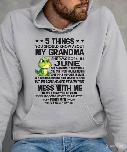 JUNE - 5 THINGS YOU SHOULD KNOW ABOUT MY GRANDMA – AND YOU'D BETTER NOT MESS WITH ME - FROM GRANDMA - TLEE06 (SKU10-06-06)