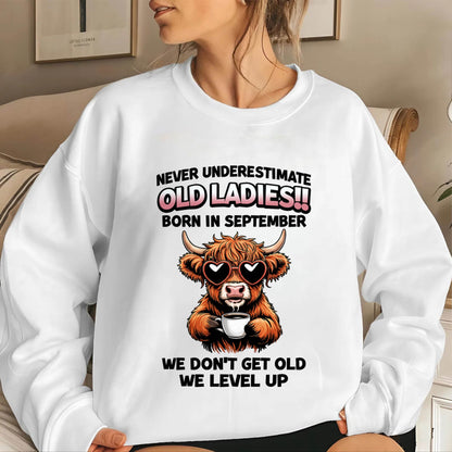 SEPTEMBER BORN WOMEN LEVEL UP, NEVER GROW OLD SHIRT - FOR WOMEN - TLEE09 (SKU2606-79-09)