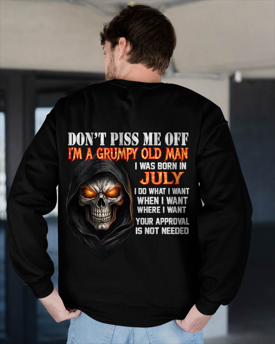 JULY BORN GRUMPY OLD MAN SKULL T-SHIRT – FUNNY ATTITUDE SHIRT - FOR MAN - TLEE07 (SKU2603-323-07)