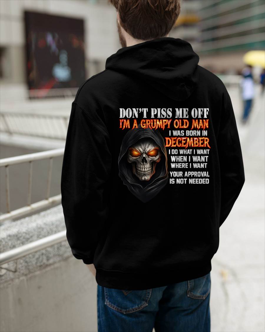 DECEMBER BORN GRUMPY OLD MAN SKULL T-SHIRT – FUNNY ATTITUDE SHIRT - FOR MAN - TLEE12 (SKU2603-323-12)