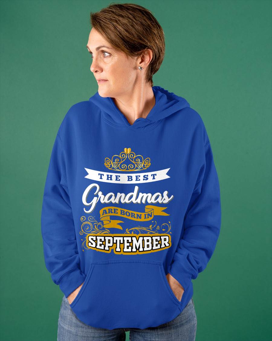 SEPTEMBER GRANDMAS ARE THE BEST - FOR WOMEN - TLEE09 (SKU2605-238-09)